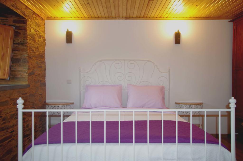 Casas Do Sinhel Vendégház Cha de Alvares Kültér fotó