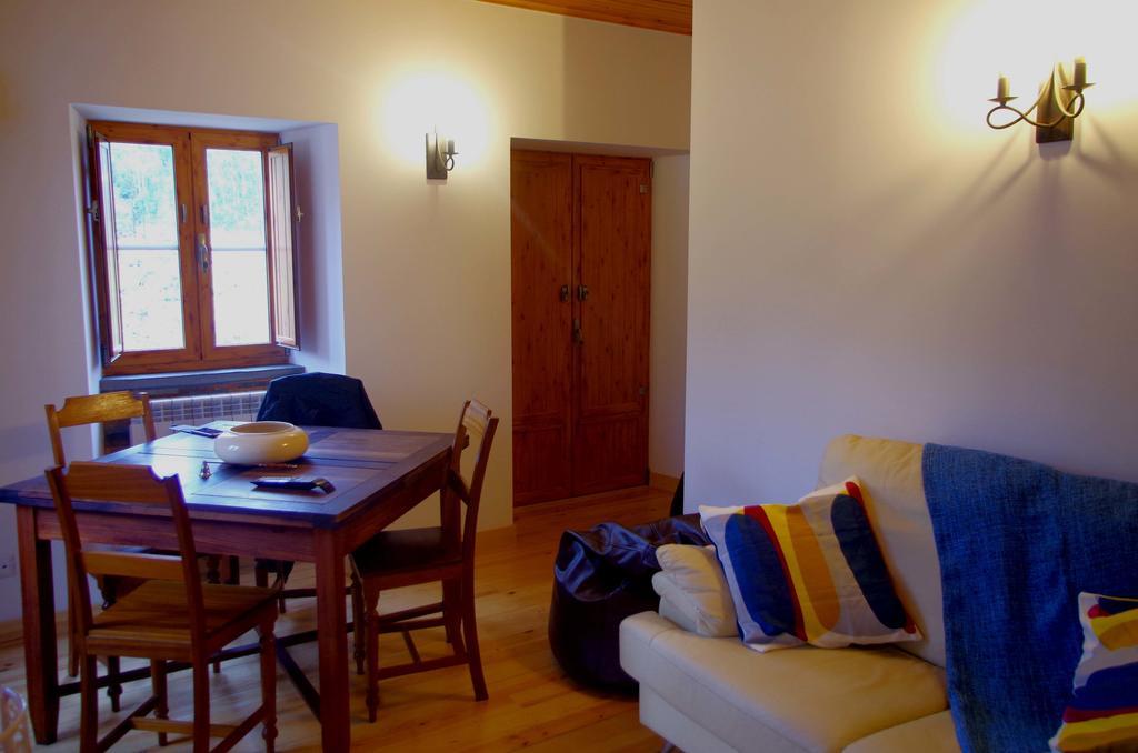 Casas Do Sinhel Vendégház Cha de Alvares Kültér fotó